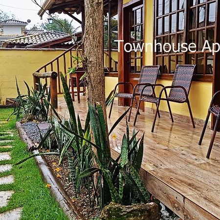 פאראטי Townhouse Apartamento Aurora מראה חיצוני תמונה